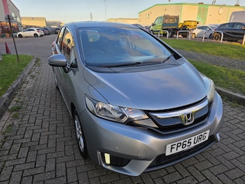 Used Honda Jazz 2015 for sale - 76785105: Photo