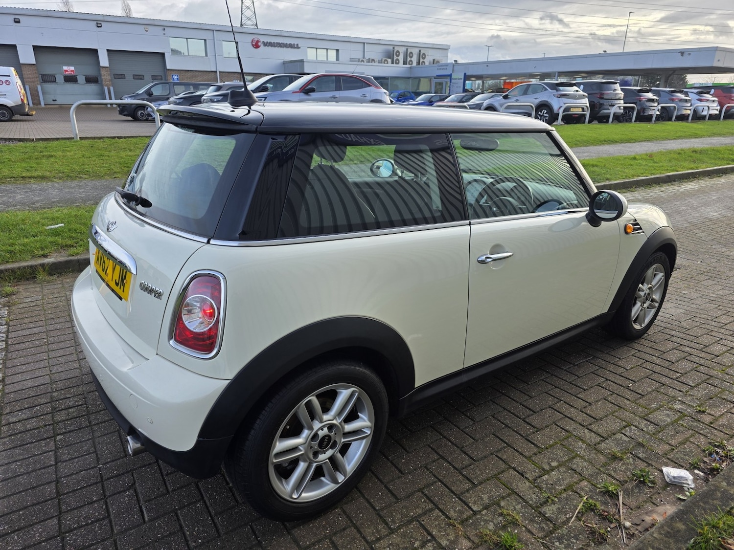 Used MINI Hatch 2012 for sale - 76863918: Photo 10