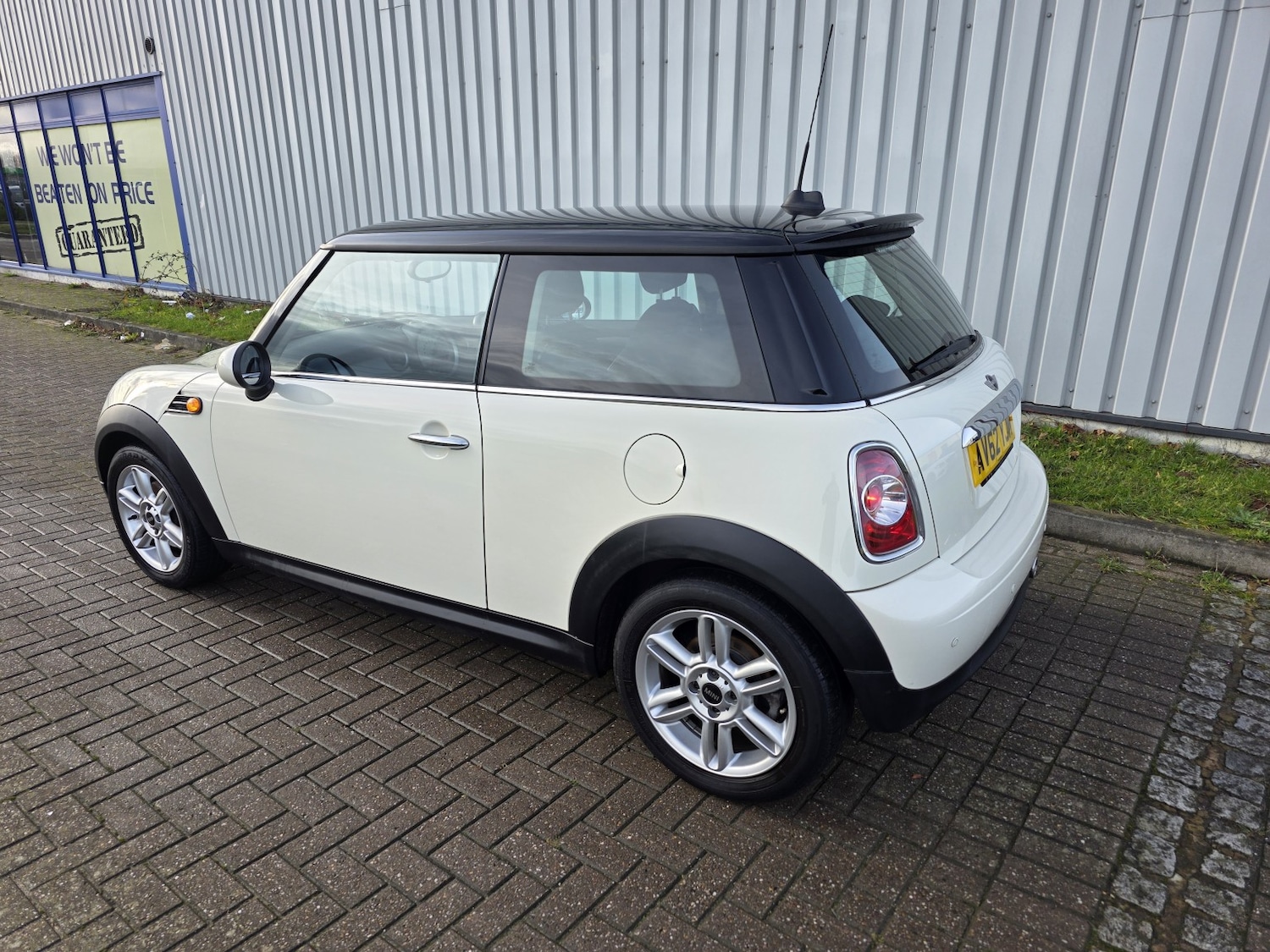 Used MINI Hatch 2012 for sale - 76863918: Photo 8