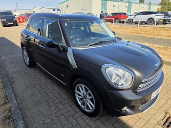 Used MINI Countryman 2014 for sale - 79439363: Photo