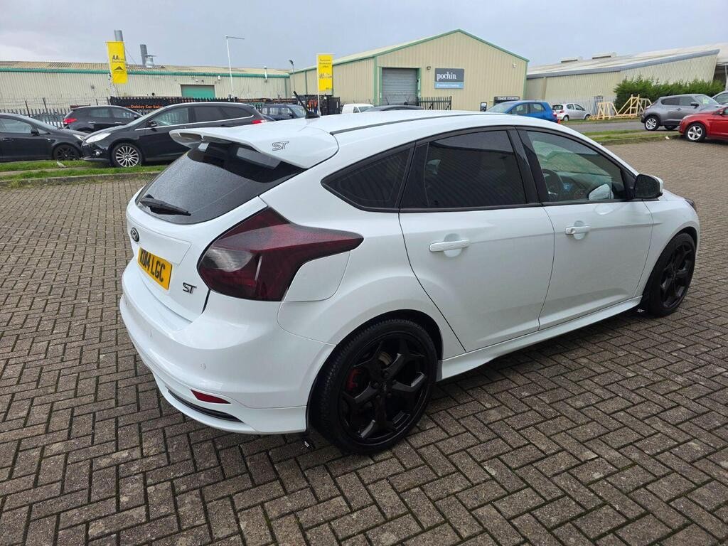 Used Ford Focus 2014 for sale - 76536681: Photo 10