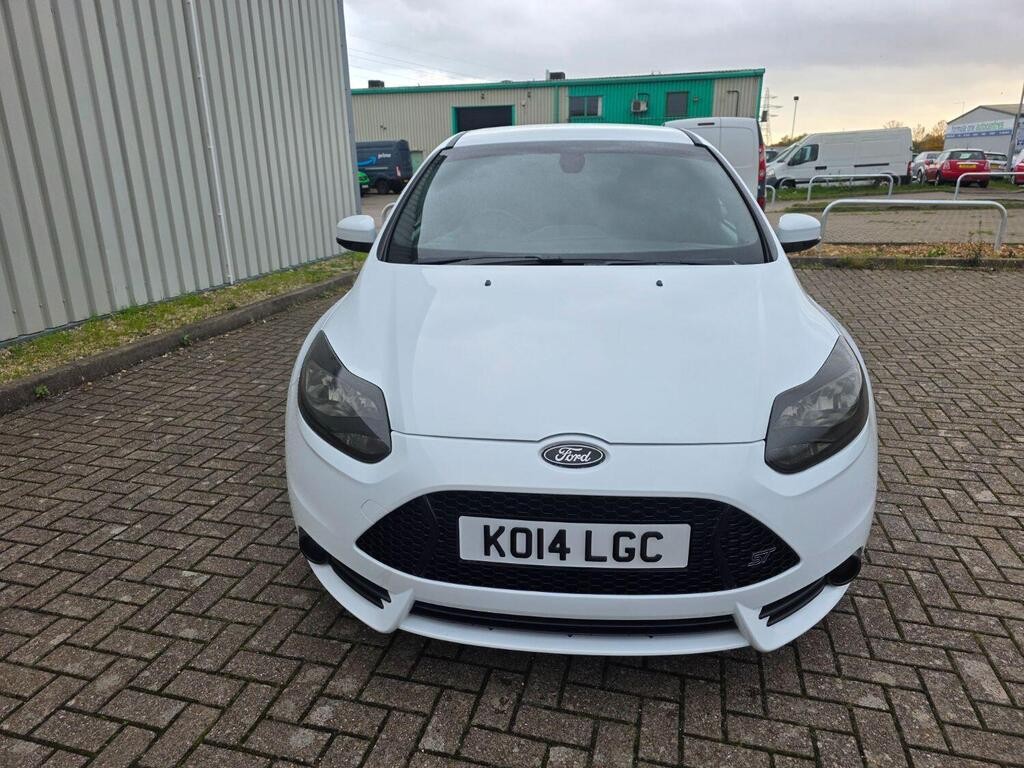 Used Ford Focus 2014 for sale - 76536681: Photo 4