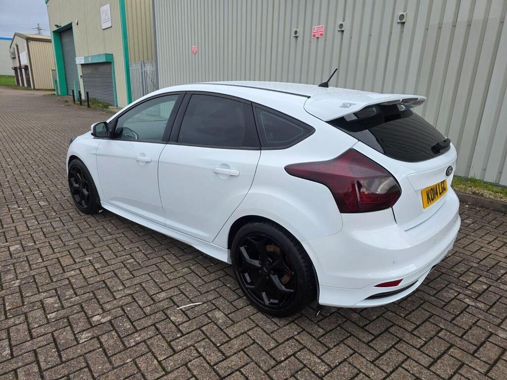 Used Ford Focus 2014 for sale - 76536681: Photo 8