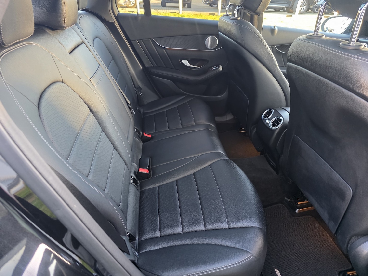 Used Mercedes-Benz GLC 2018 for sale - 76785116: Photo 17