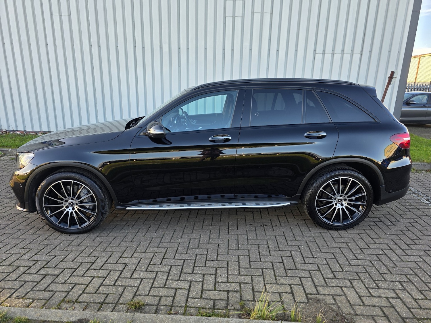 Used Mercedes-Benz GLC 2018 for sale - 76785116: Photo 7