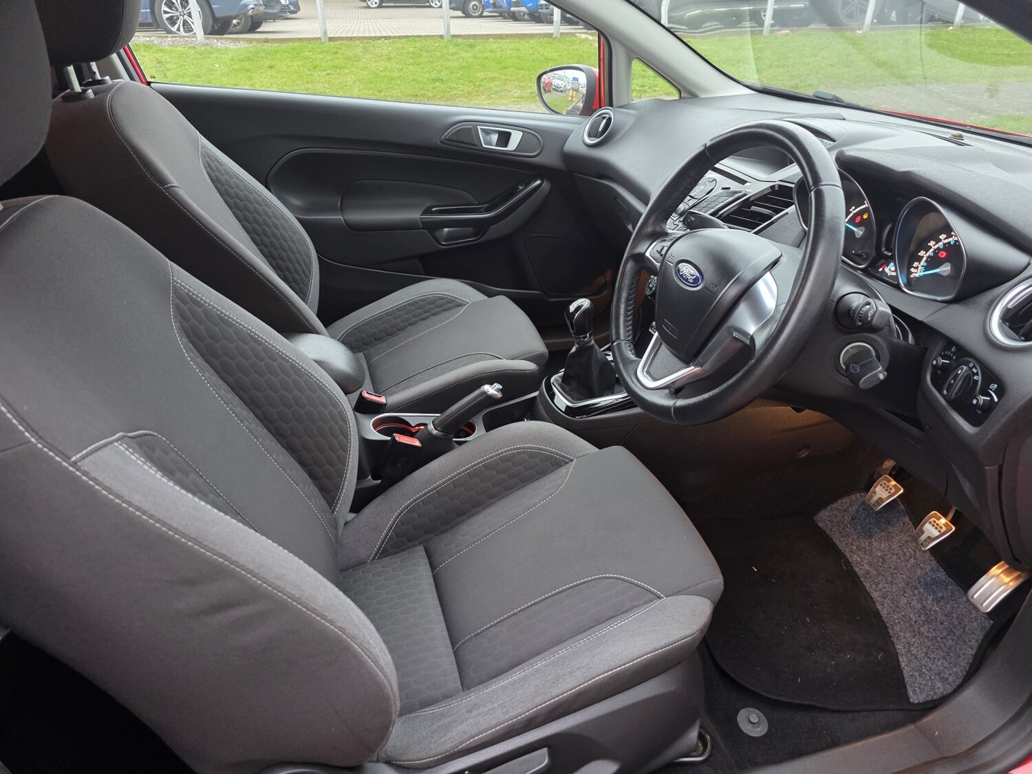 Used Ford Fiesta 2015 for sale - 77423514: Photo 12