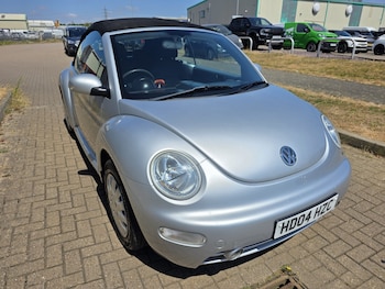 Used Volkswagen Beetle 2004 for sale - 79162266: Photo