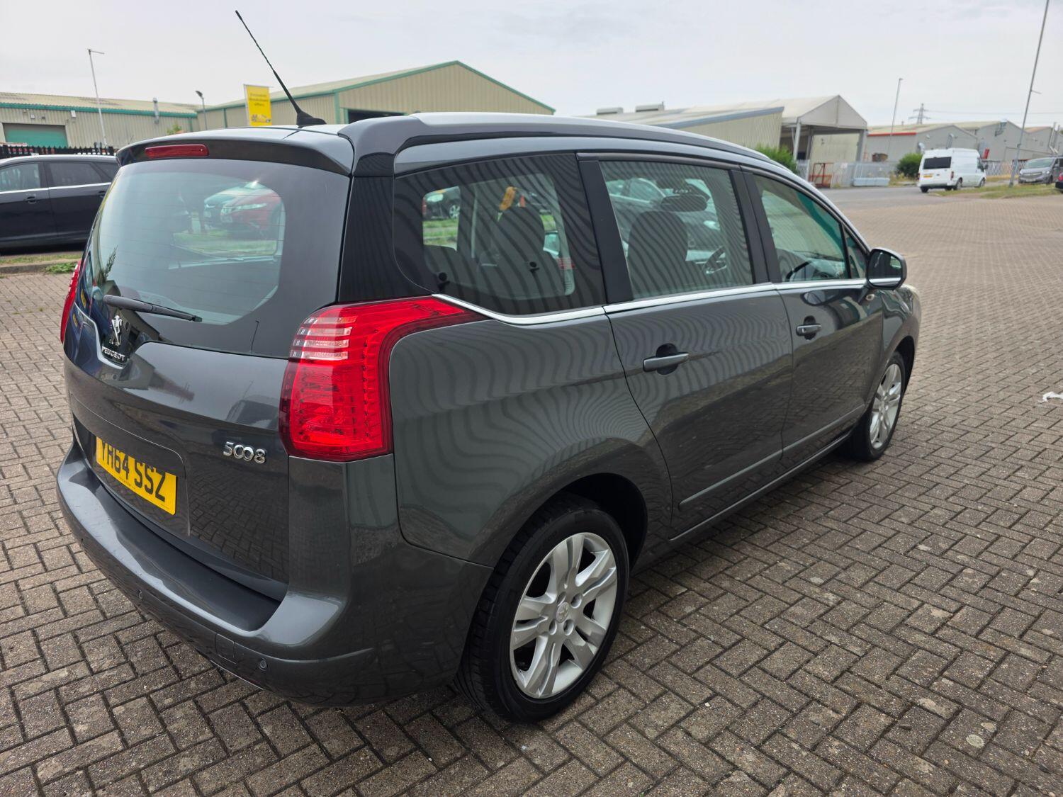 Used Peugeot 5008 2014 for sale - 76536741: Photo 10