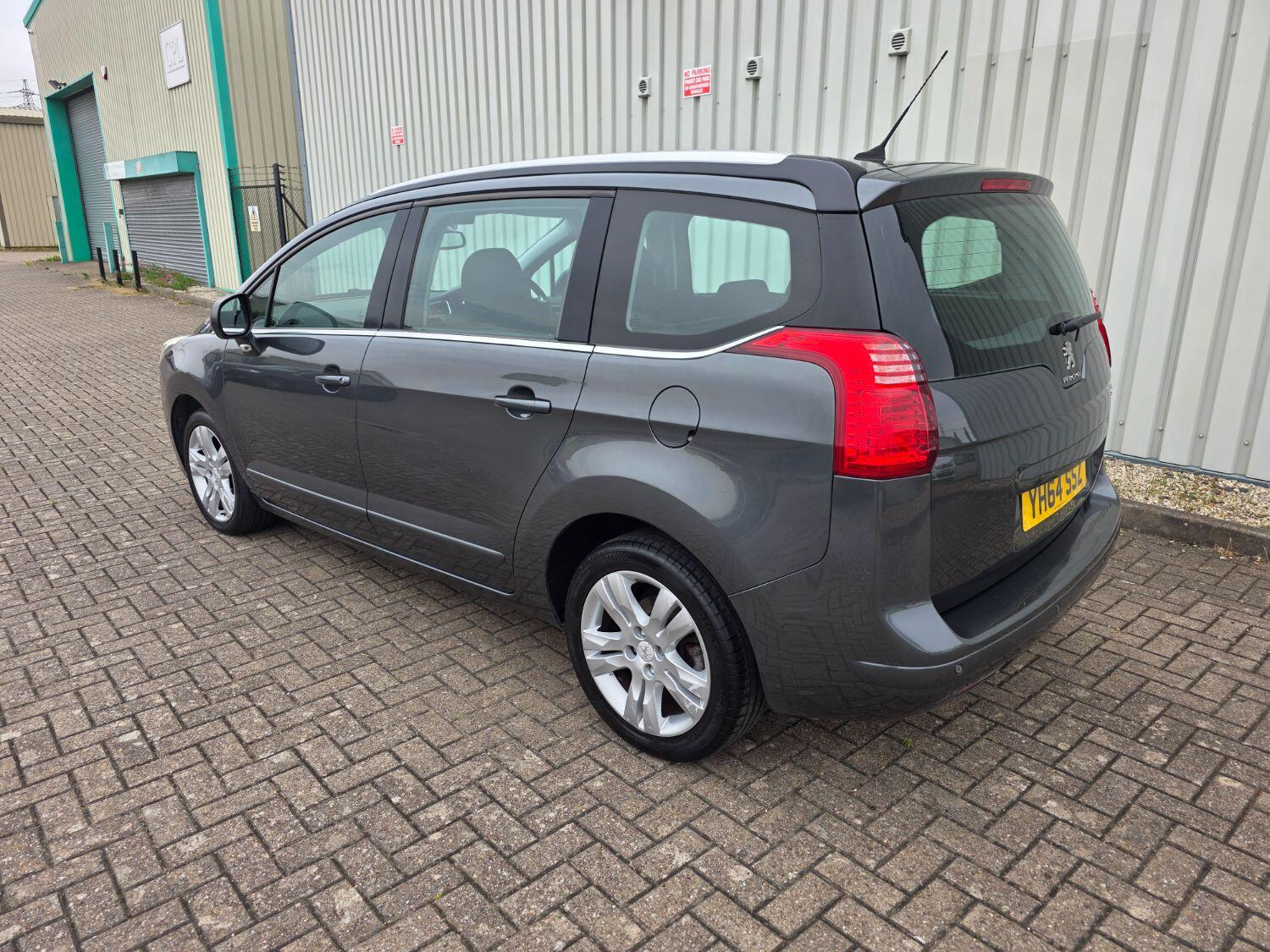 Used Peugeot 5008 2014 for sale - 76536741: Photo 8