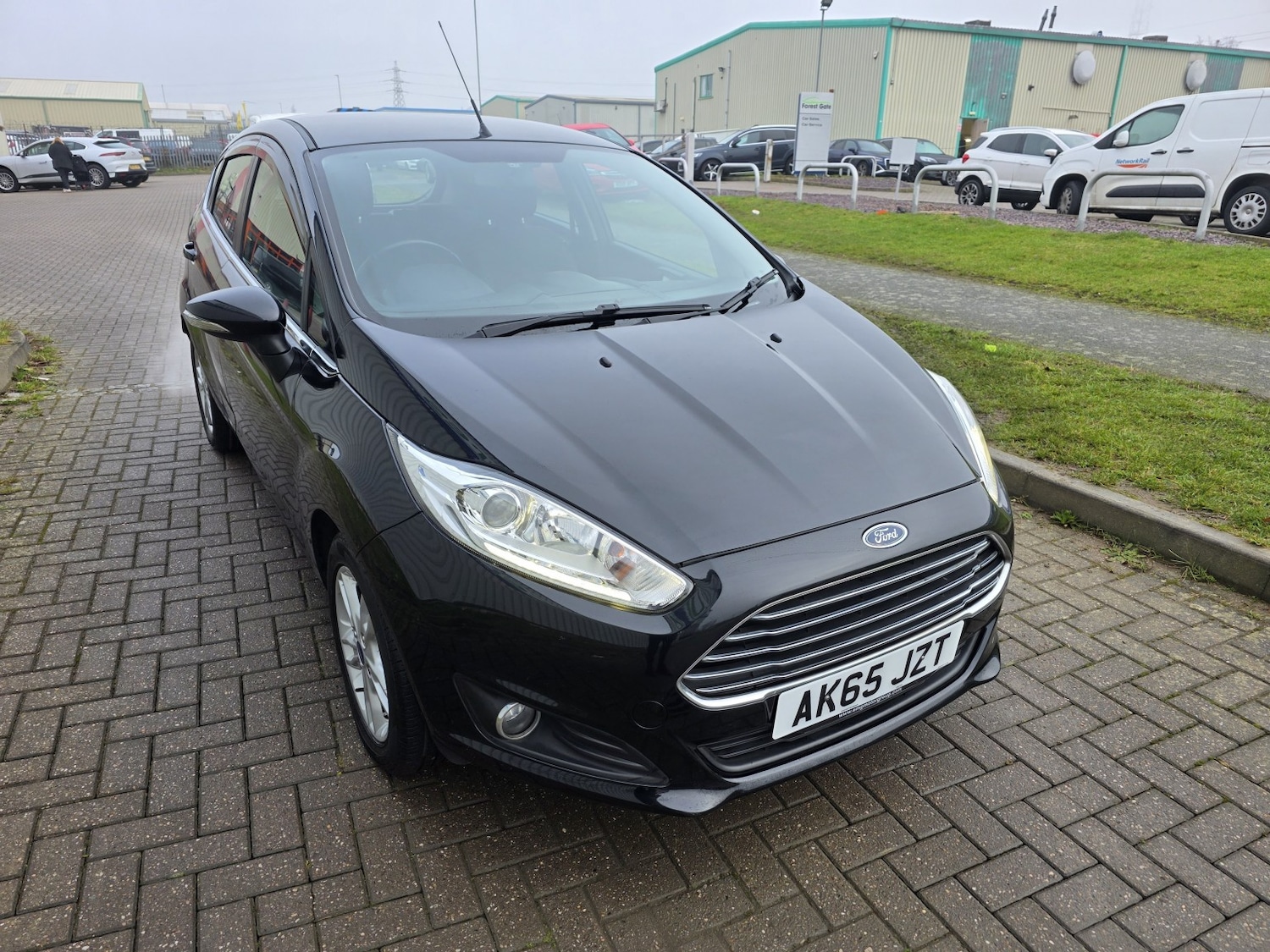 Used Ford Fiesta 2016 for sale - 77135906: Photo 2