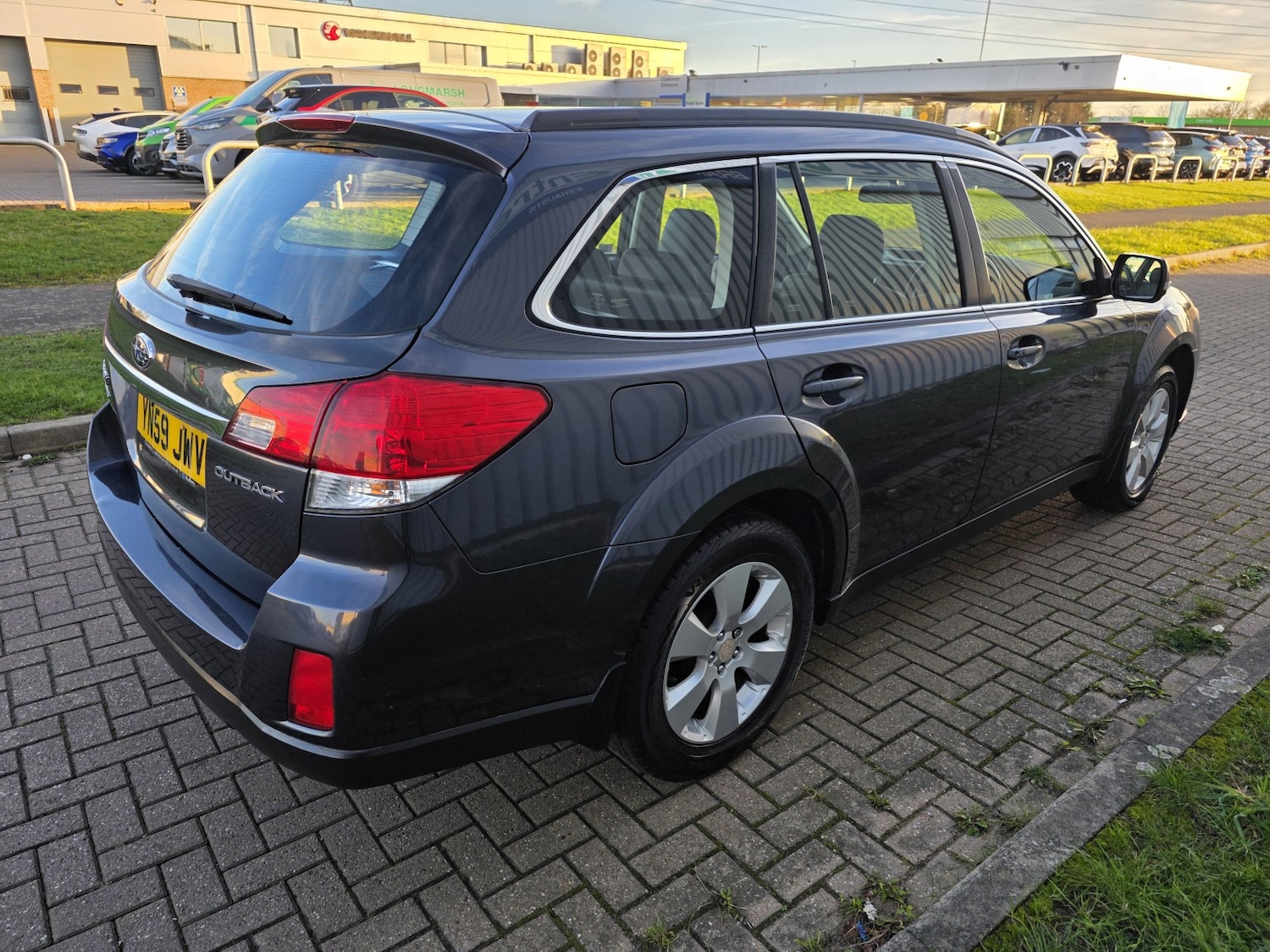 Used Subaru Outback 2010 for sale - 76656151: Photo 10