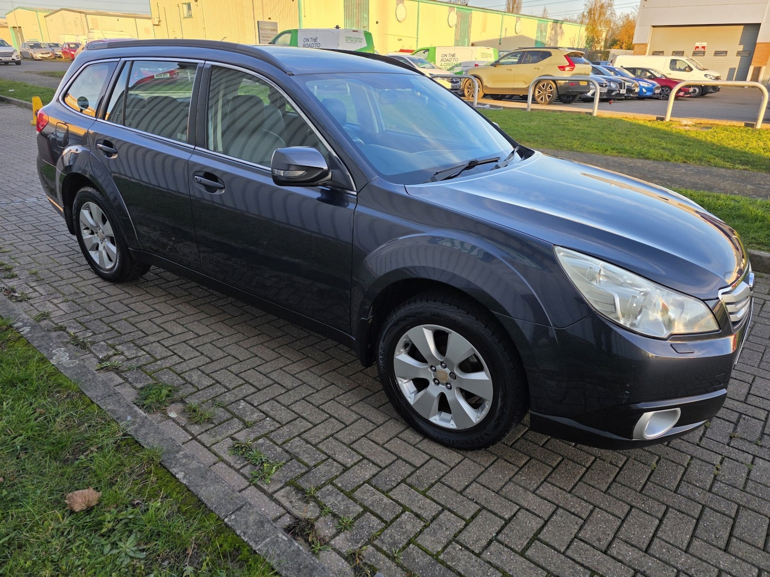 Used Subaru Outback 2010 for sale - 76656151: Photo 11