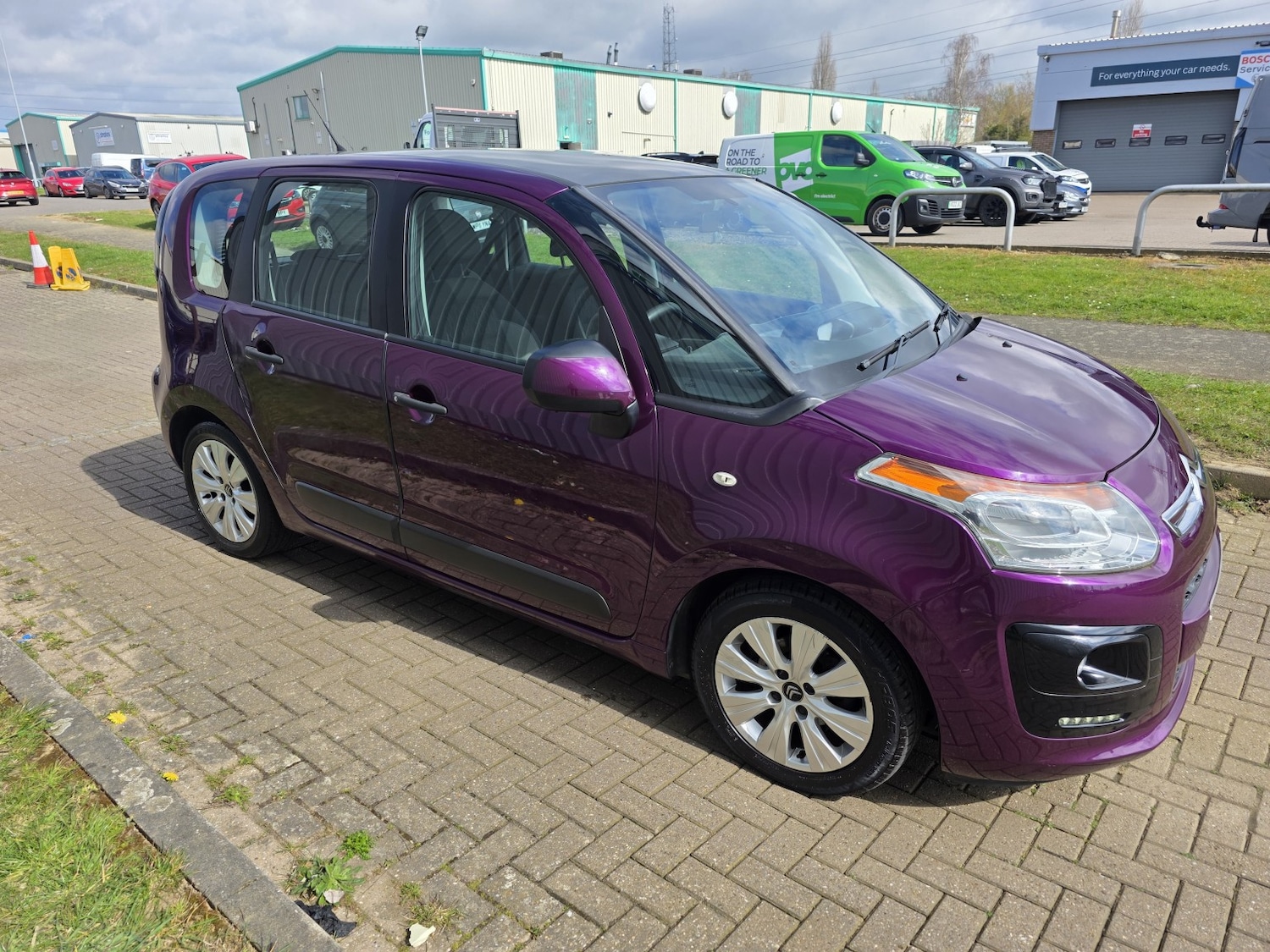Used Citroen C3 Picasso 2015 for sale - 78084526: Photo 11
