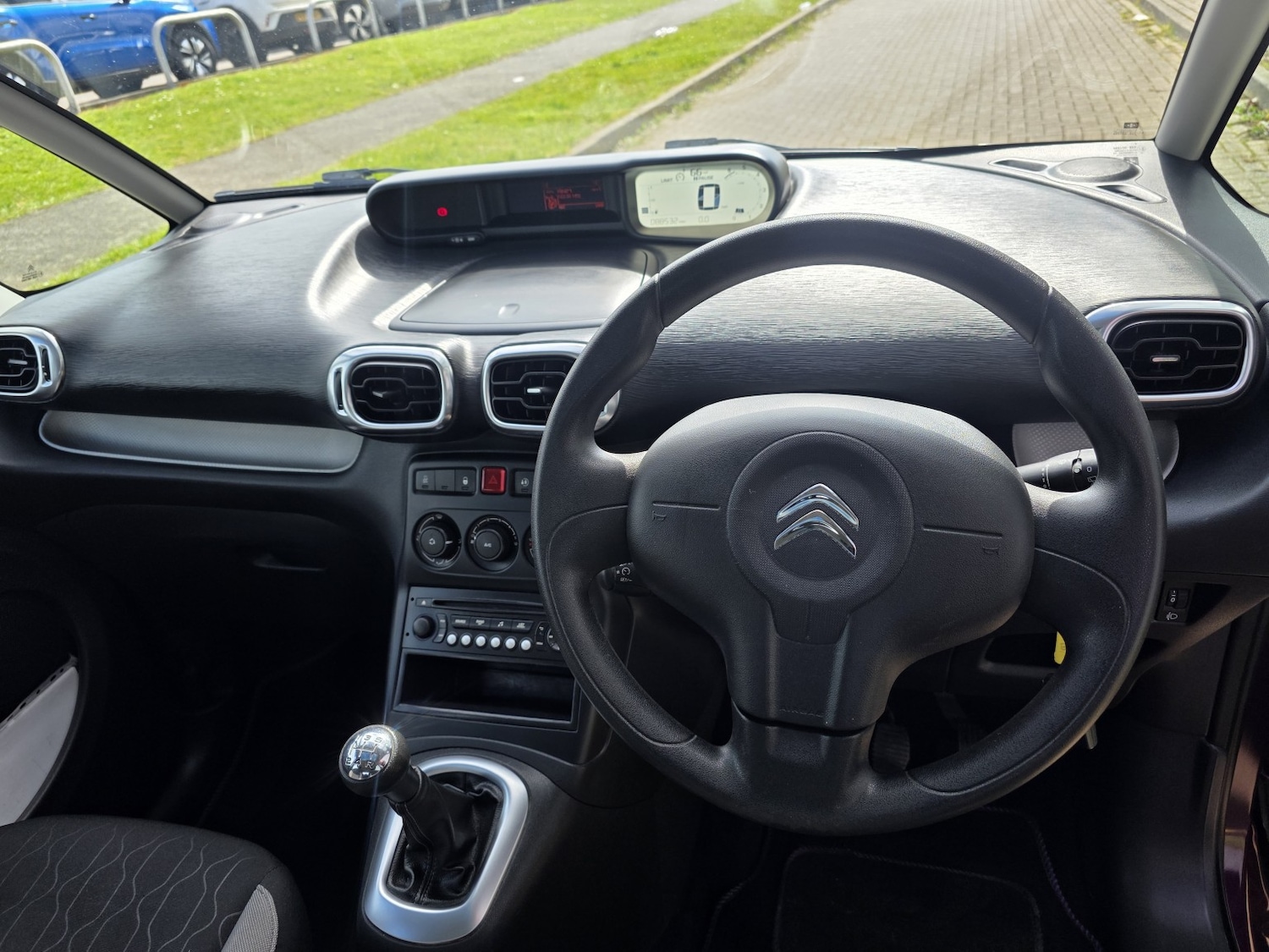 Used Citroen C3 Picasso 2015 for sale - 78084526: Photo 13