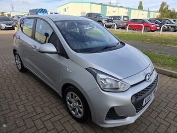 Used Hyundai i10 2017 for sale - 79811627: Photo