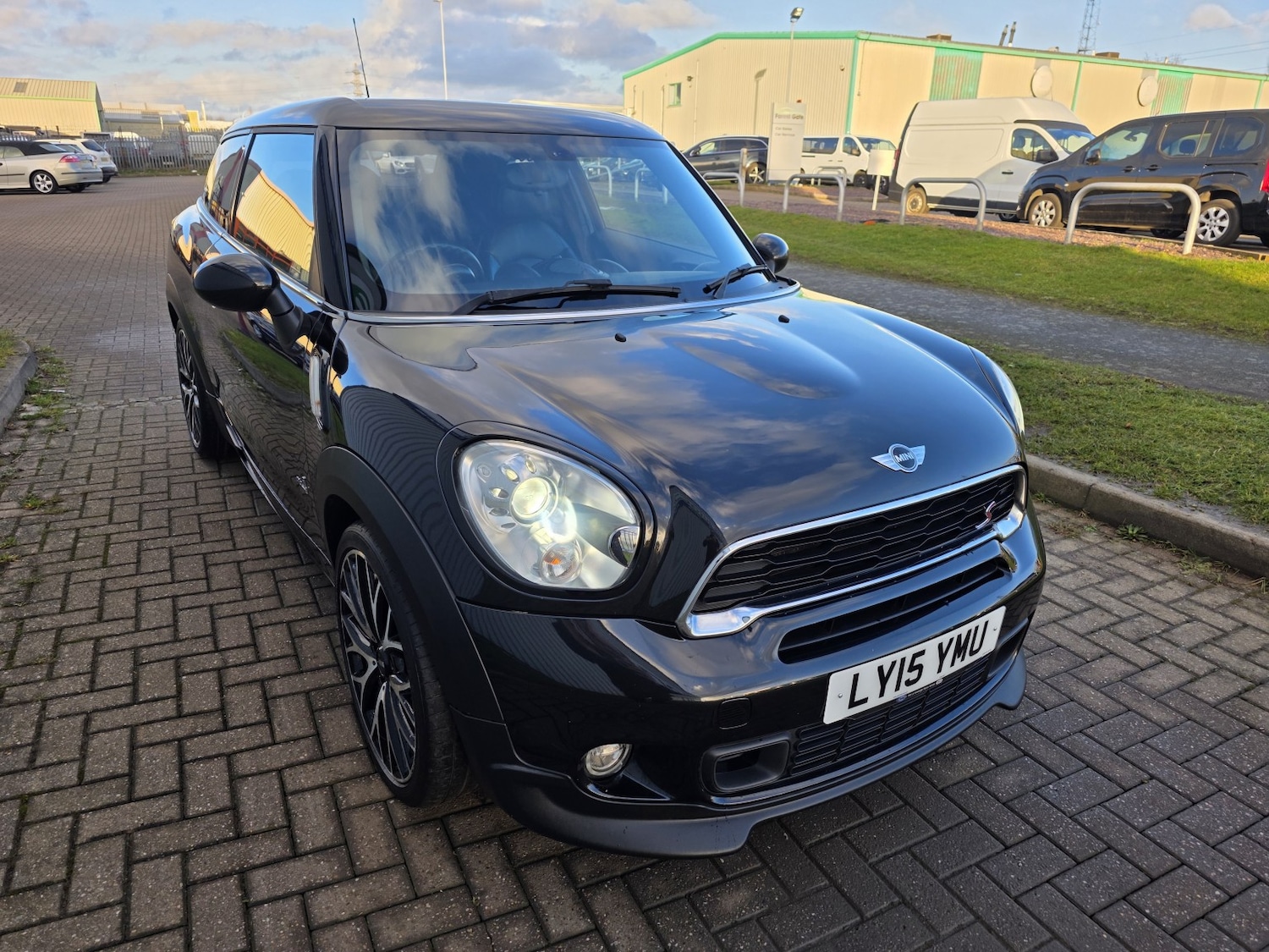 Used MINI Paceman 2015 for sale - 77225180: Photo 2