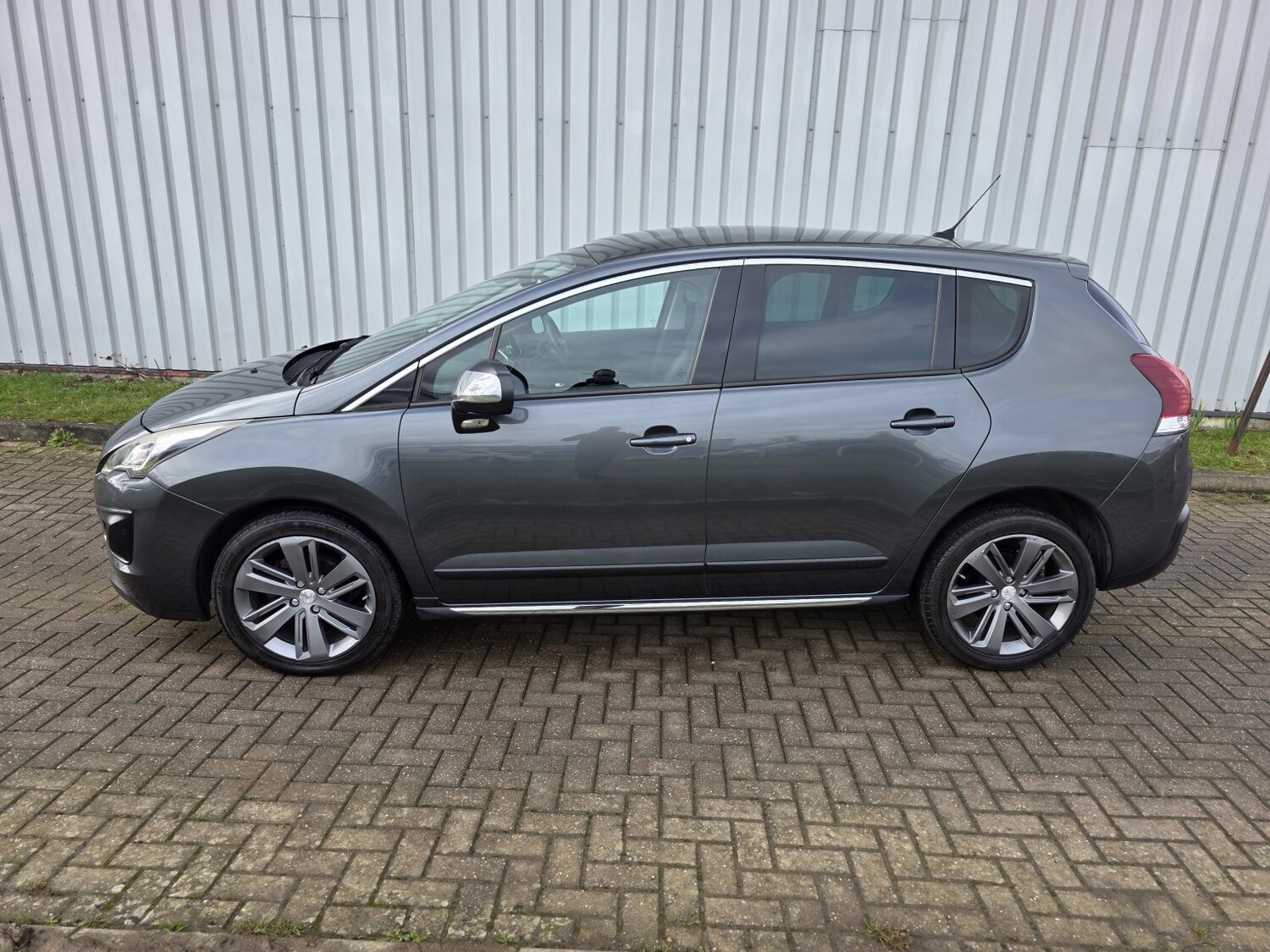 Used Peugeot 3008 2014 for sale - 77694252: Photo 7