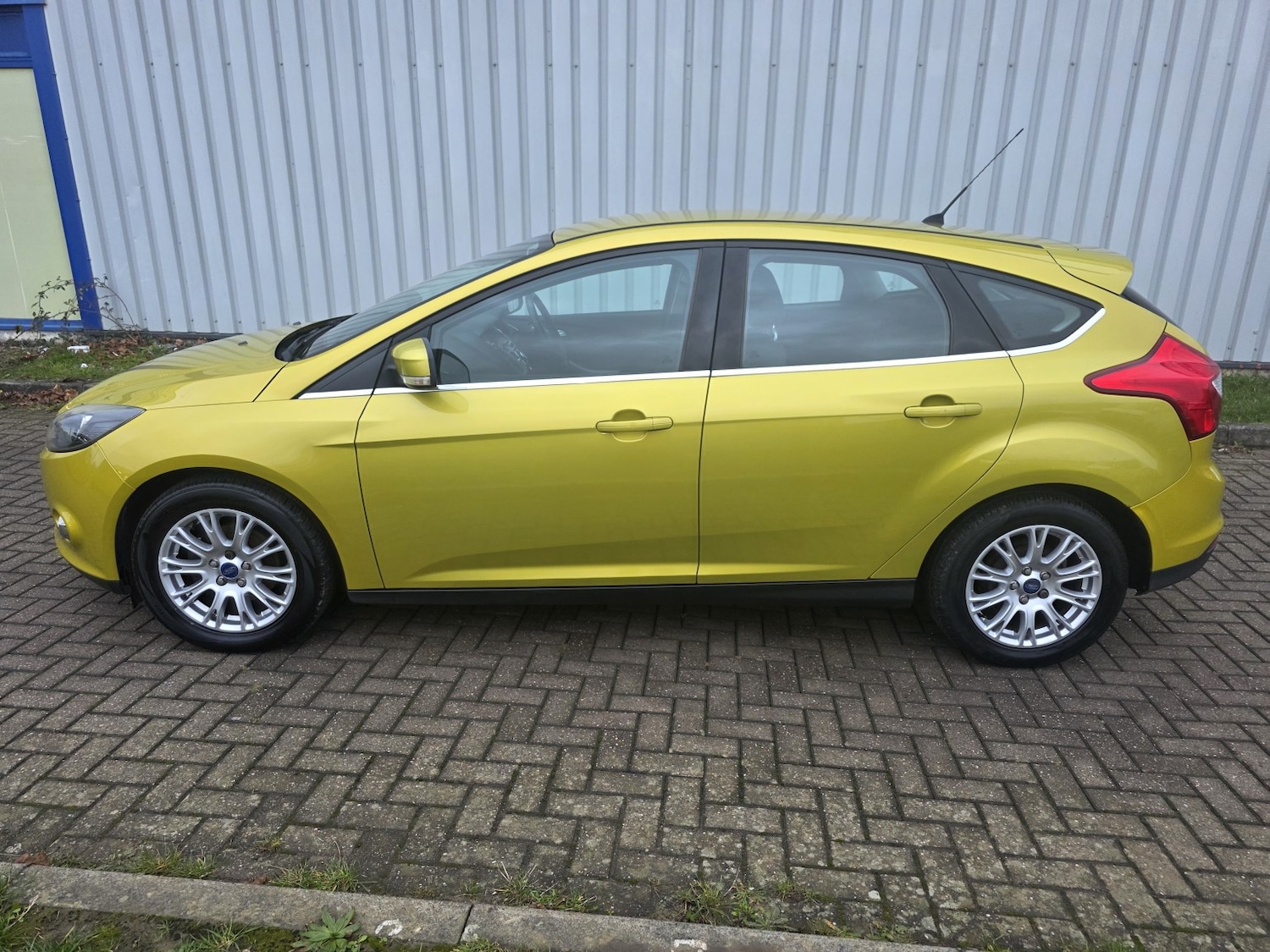 Used Ford Focus 2013 for sale - 76725621: Photo 7
