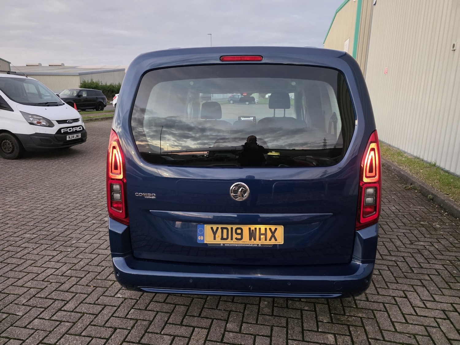 Used Vauxhall Combo Life 2019 for sale - 76536709: Photo 10