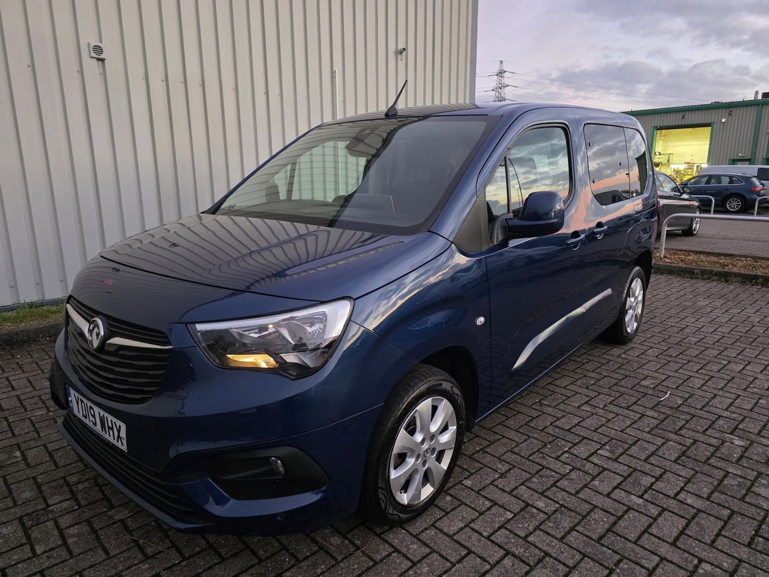 Used Vauxhall Combo Life 2019 for sale - 76536709: Photo 6