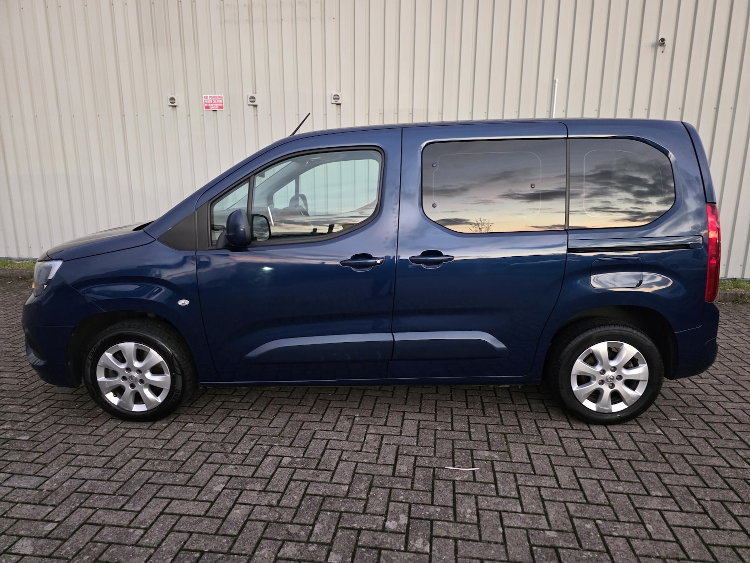 Used Vauxhall Combo Life 2019 for sale - 76536709: Photo 8