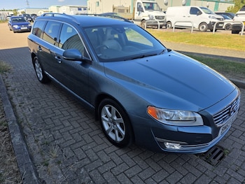 Used Volvo V70 2013 for sale - 79060225: Photo