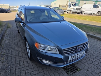 Used Volvo V70 2013 for sale - 79060225: Photo