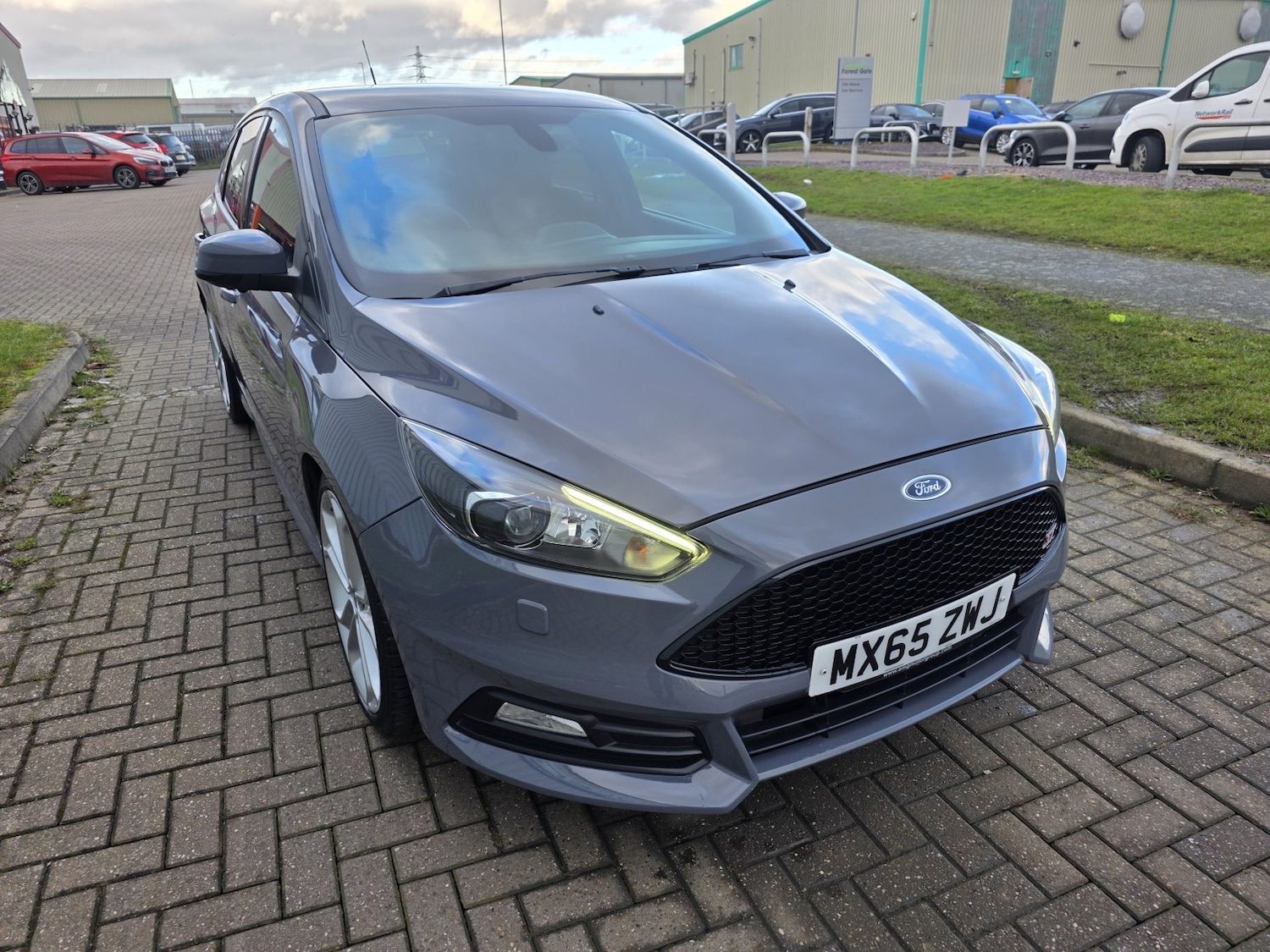 Used Ford Focus 2015 for sale - 77129549: Photo 2