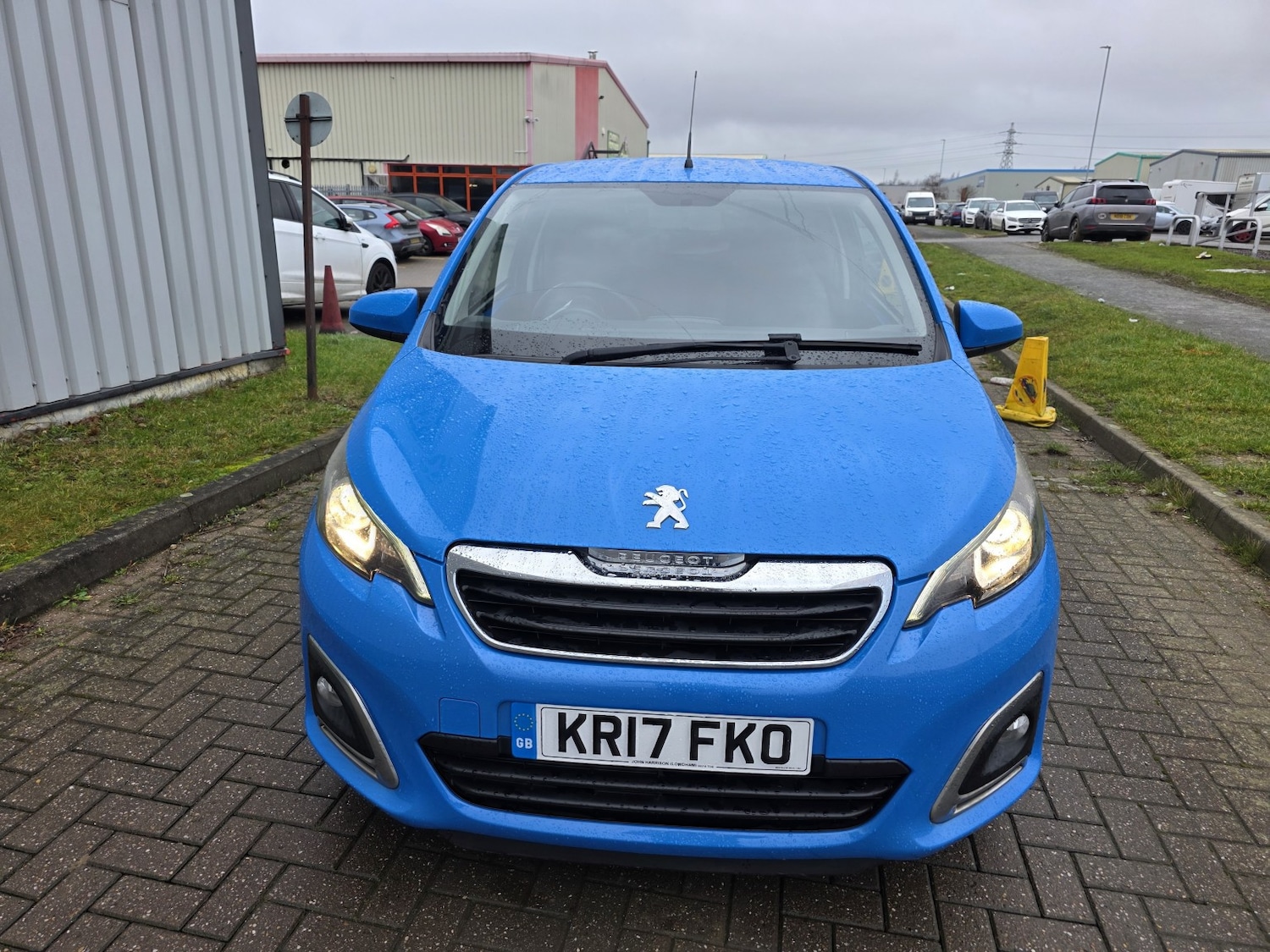 Used Peugeot 108 2017 for sale - 77303560: Photo 4