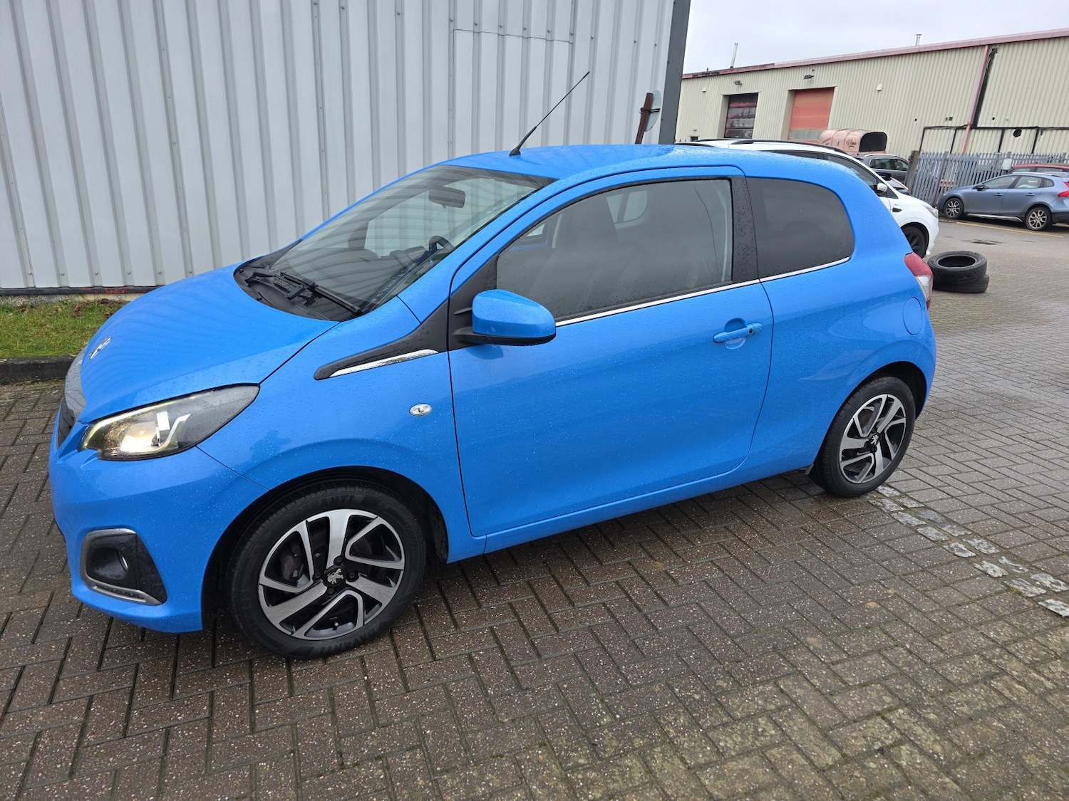 Used Peugeot 108 2017 for sale - 77303560: Photo 6