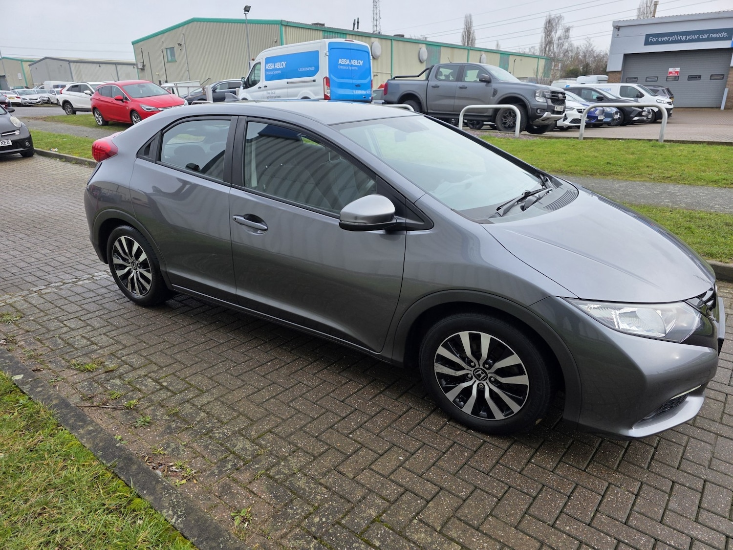 Used Honda Civic 2013 for sale - 77173104: Photo 11