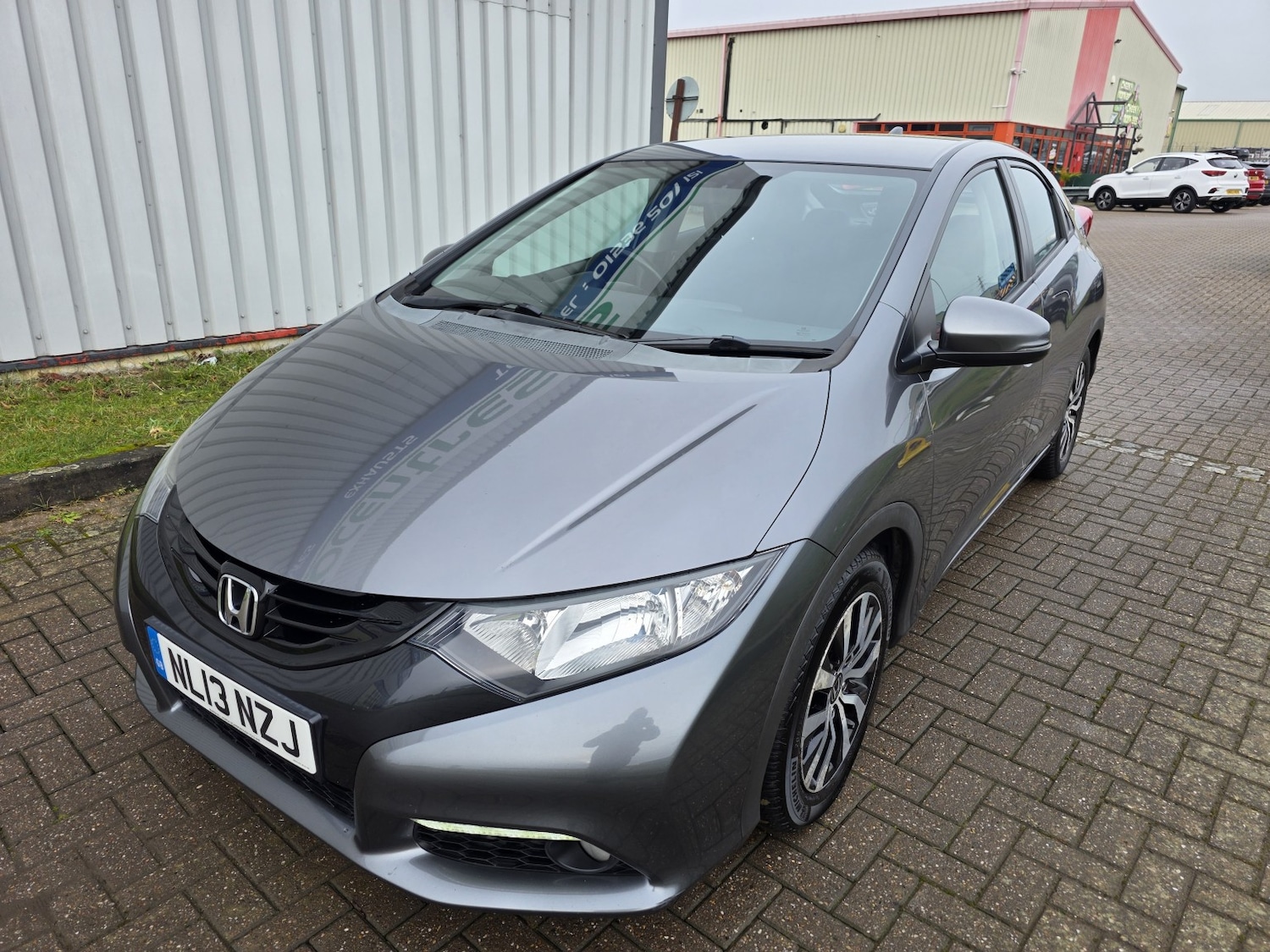 Used Honda Civic 2013 for sale - 77173104: Photo 5