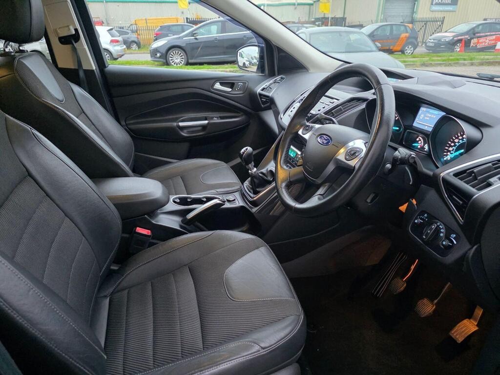 Used Ford Kuga 2015 for sale - 76536875: Photo 13