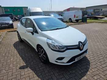 Used Renault Clio 2018 for sale - 74878578: Photo