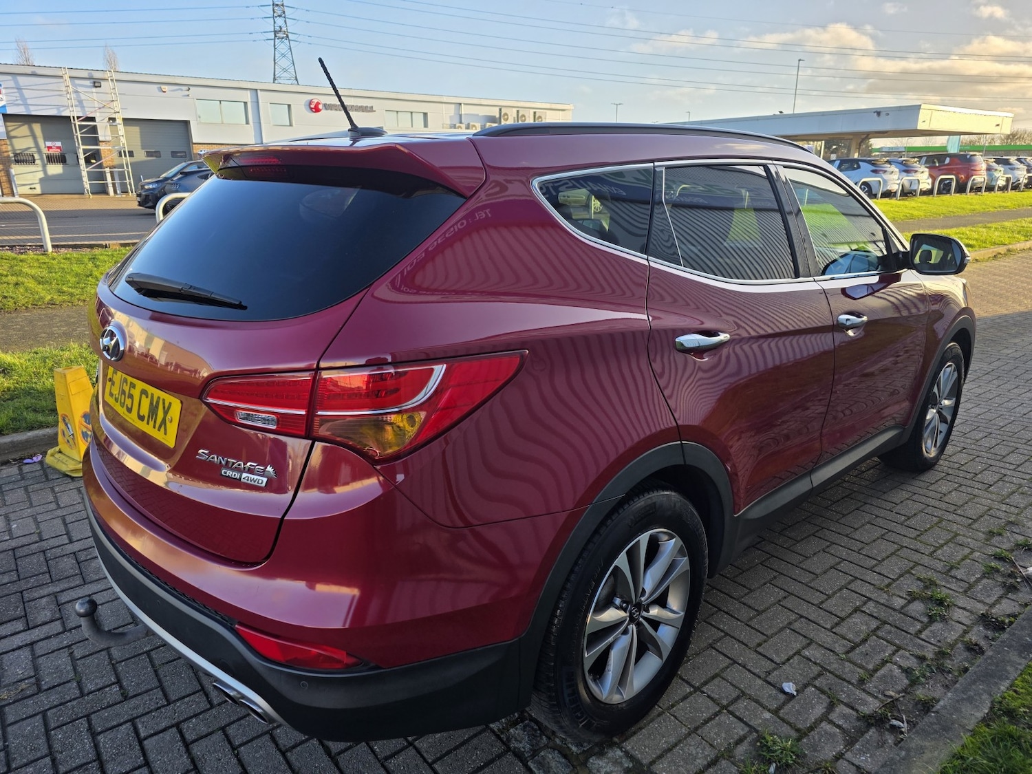 Used Hyundai Santa Fe 2015 for sale - 77008090: Photo 10