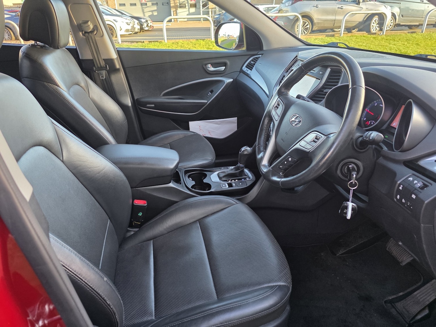 Used Hyundai Santa Fe 2015 for sale - 77008090: Photo 12