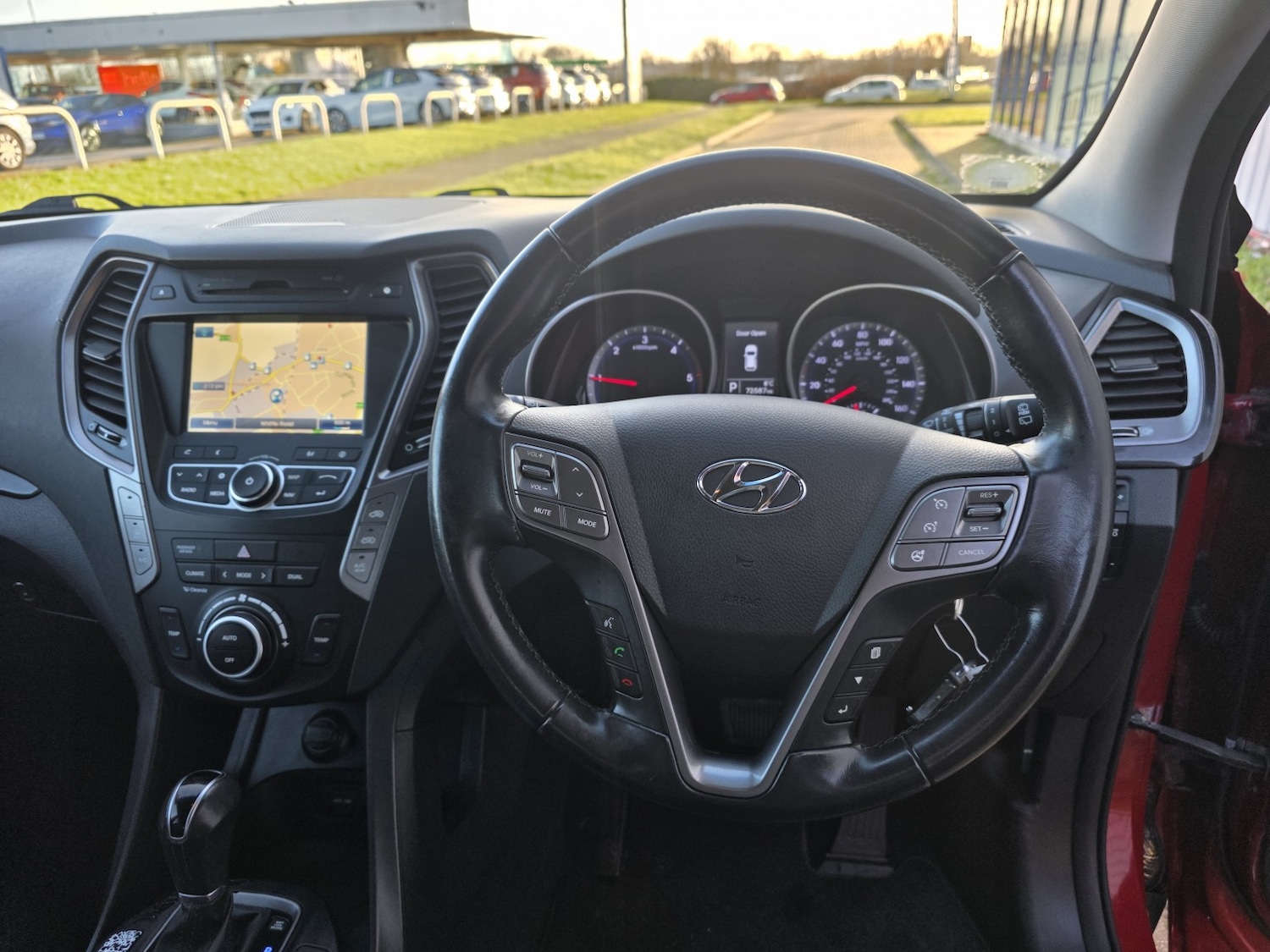 Used Hyundai Santa Fe 2015 for sale - 77008090: Photo 13