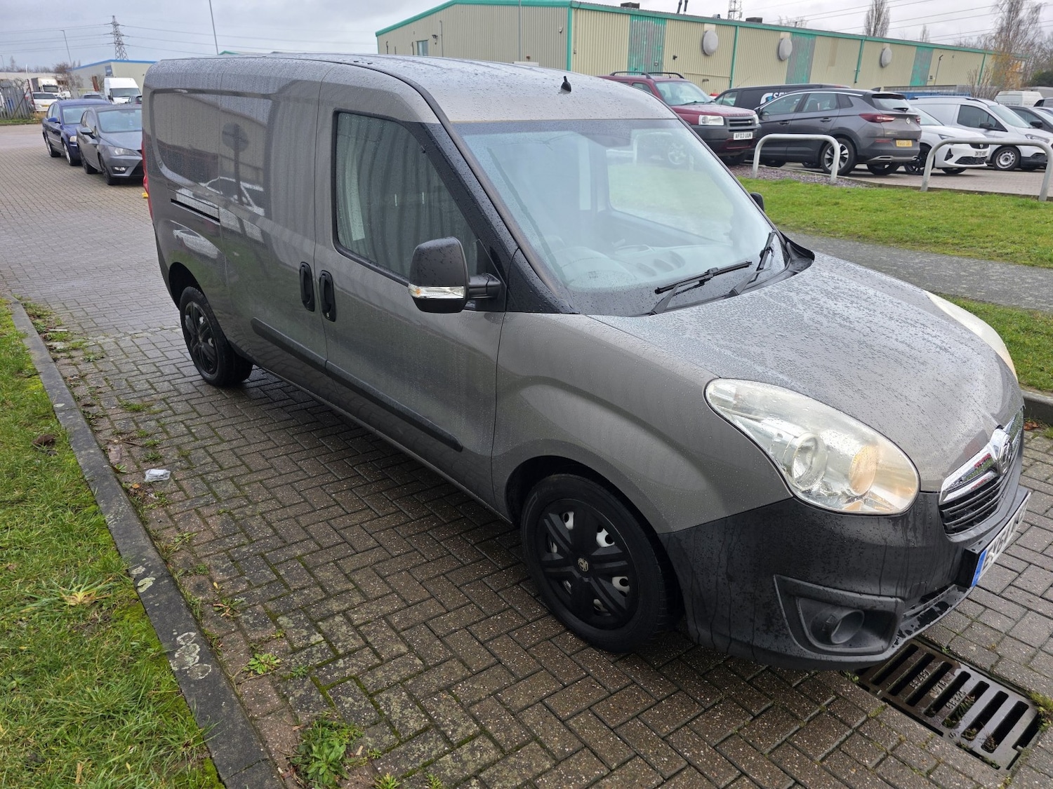Used Vauxhall Combo 2015 for sale - 76924402: Photo 1