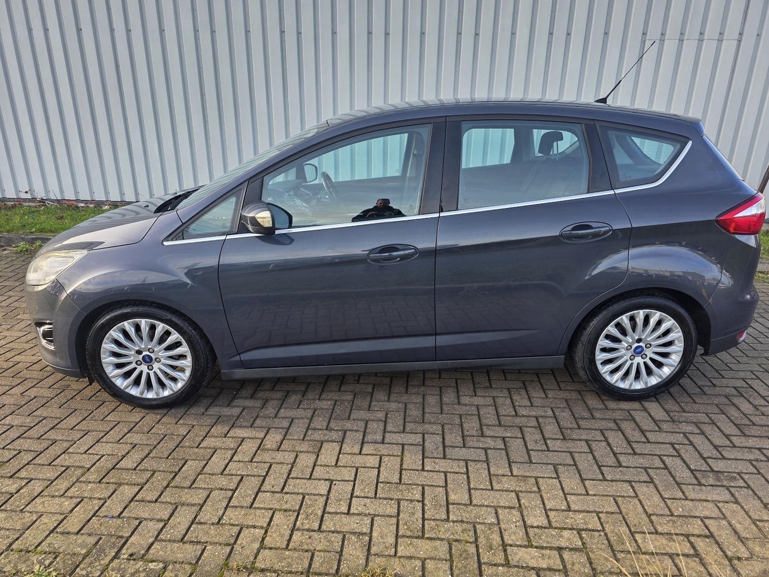 Used Ford C-Max 2011 for sale - 76863818: Photo 7
