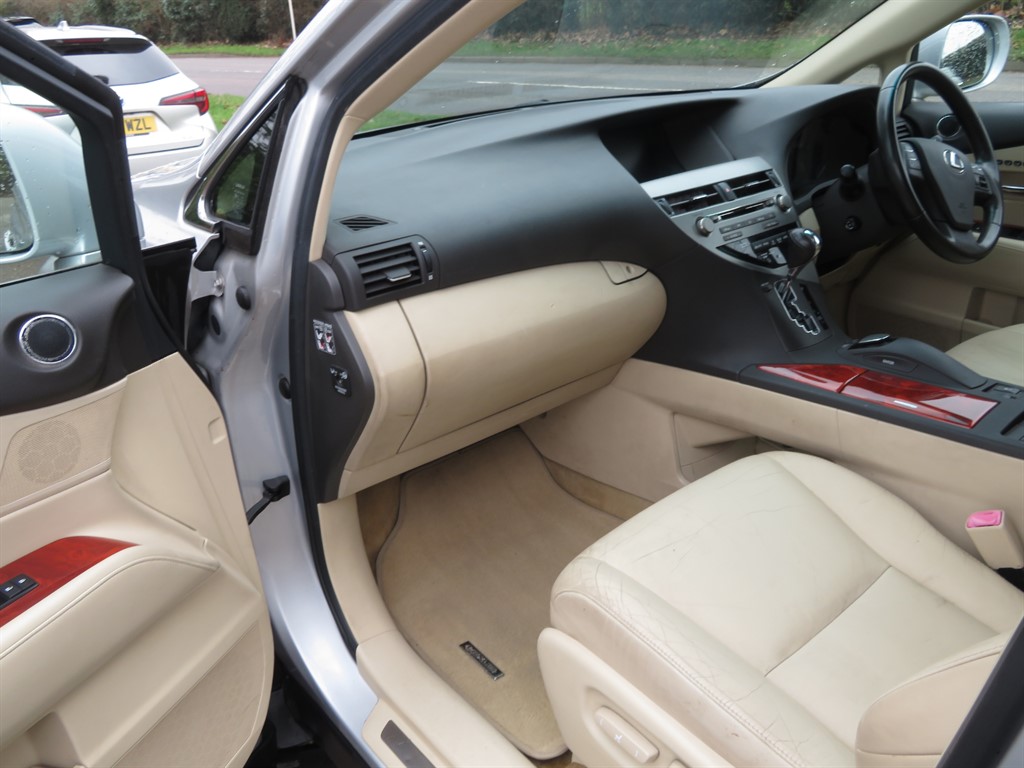 Used Lexus RX 2010 for sale - 77539084: Photo 13