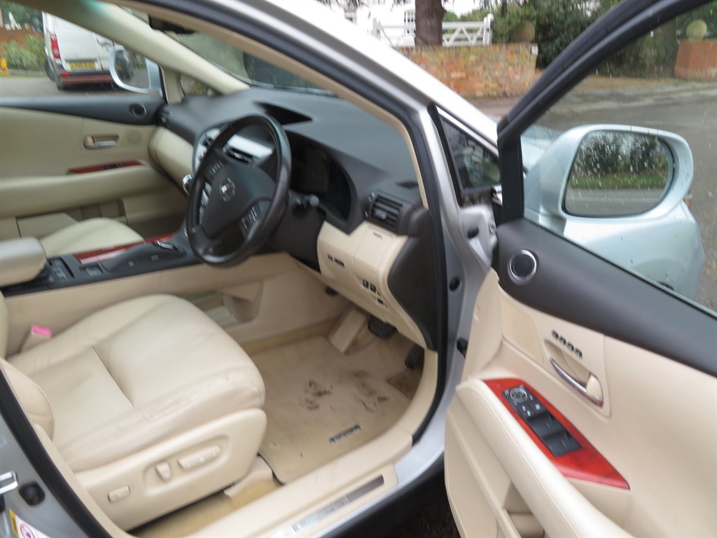 Used Lexus RX 2010 for sale - 77539084: Photo 26