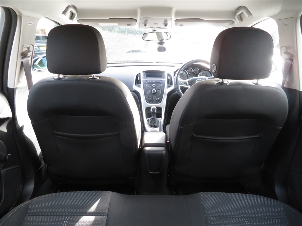 Used Vauxhall Astra 2013 for sale - 77539081: Photo 17