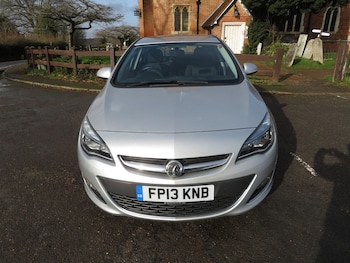 Used Vauxhall Astra 2013 for sale - 77539081: Photo