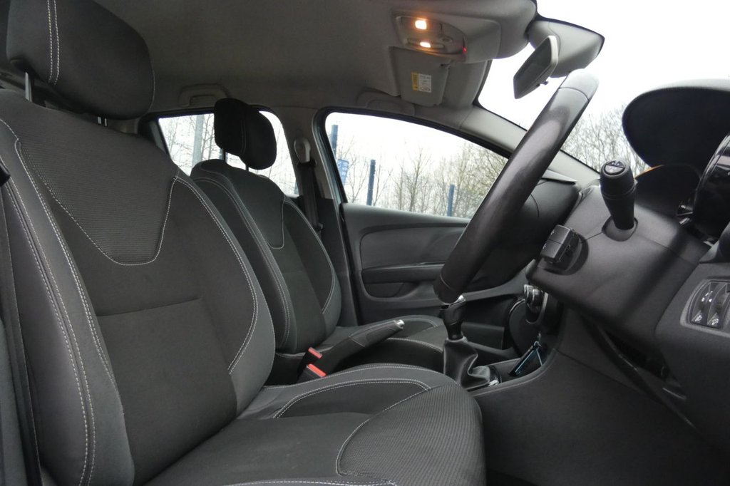 Used Renault Clio 2018 for sale - 77038421: Photo 11