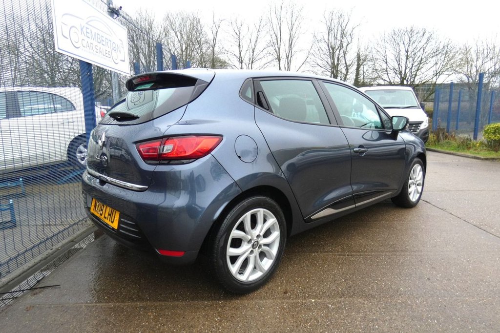 Used Renault Clio 2018 for sale - 77038421: Photo 6