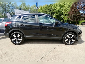Used Nissan Qashqai 2016 for sale - 79359081: Photo
