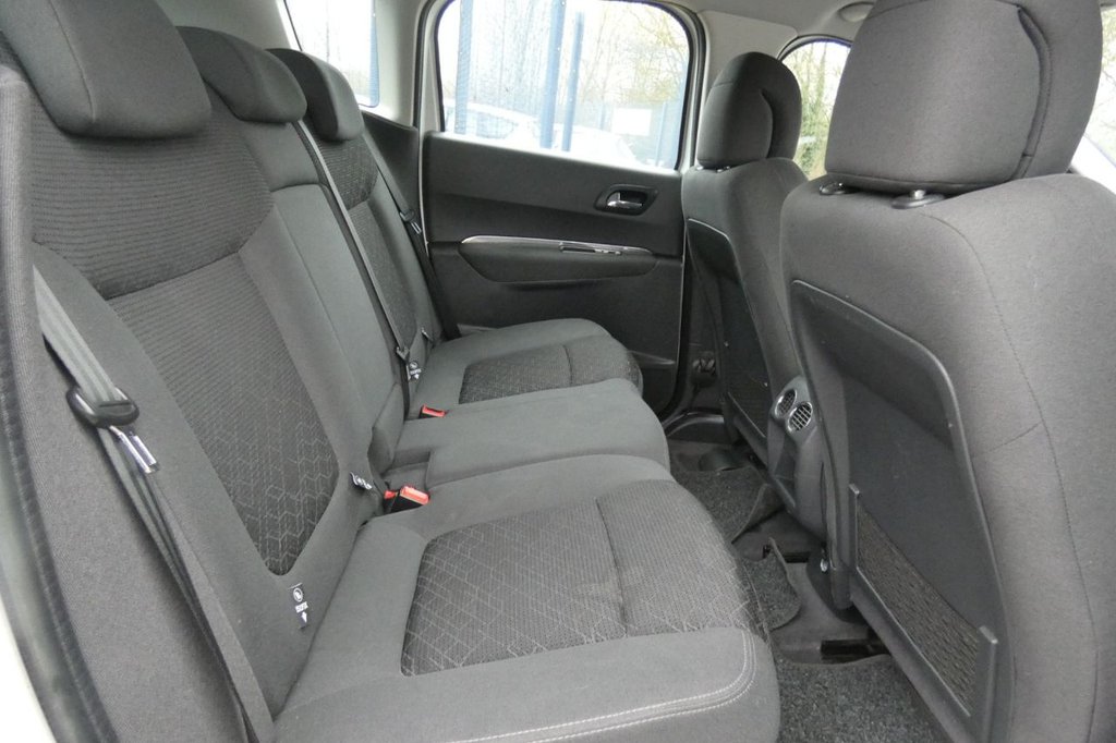 Used Peugeot 3008 2014 for sale - 77227263: Photo 9