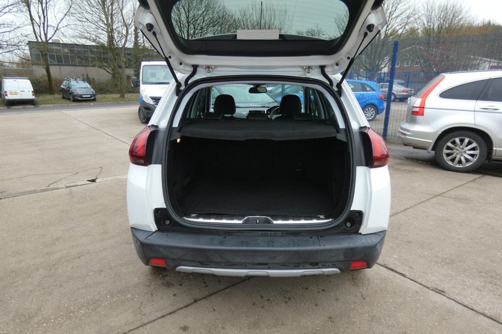 Used Peugeot 2008 2017 for sale - 77212971: Photo 8