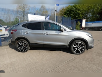 Used Nissan Qashqai 2016 for sale - 78350050: Photo