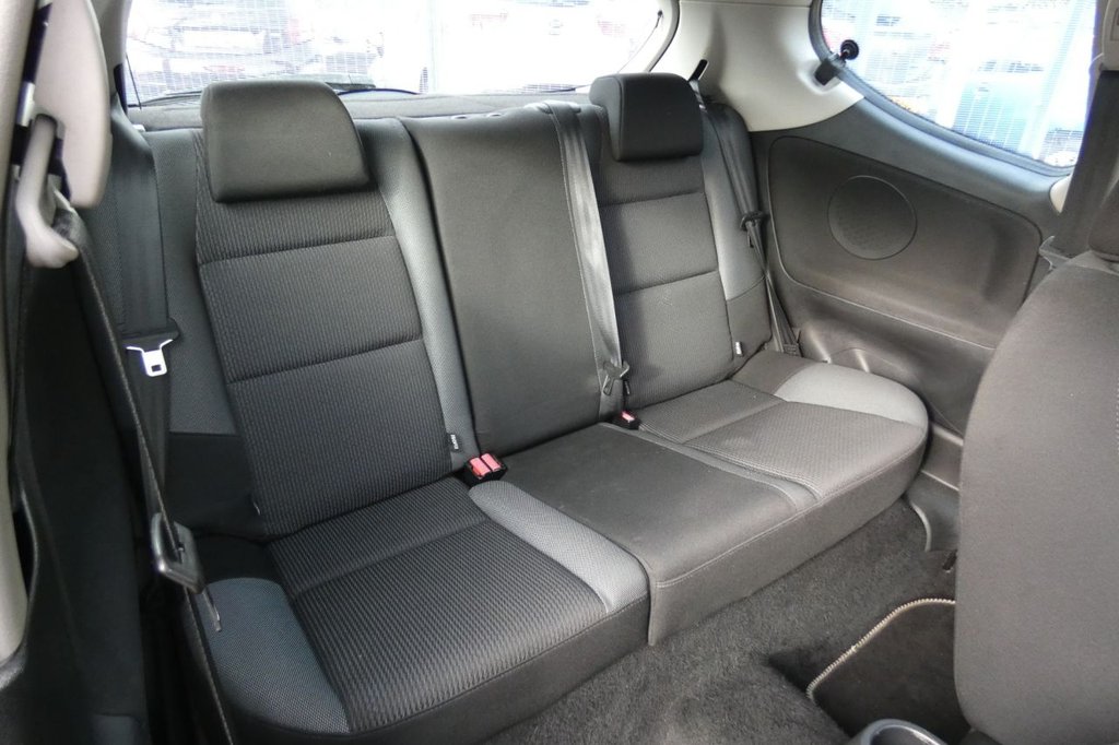 Used Peugeot 207 2012 for sale - 76118840: Photo 9